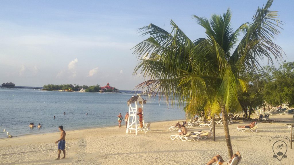 Riú_Montego_Bay_beach