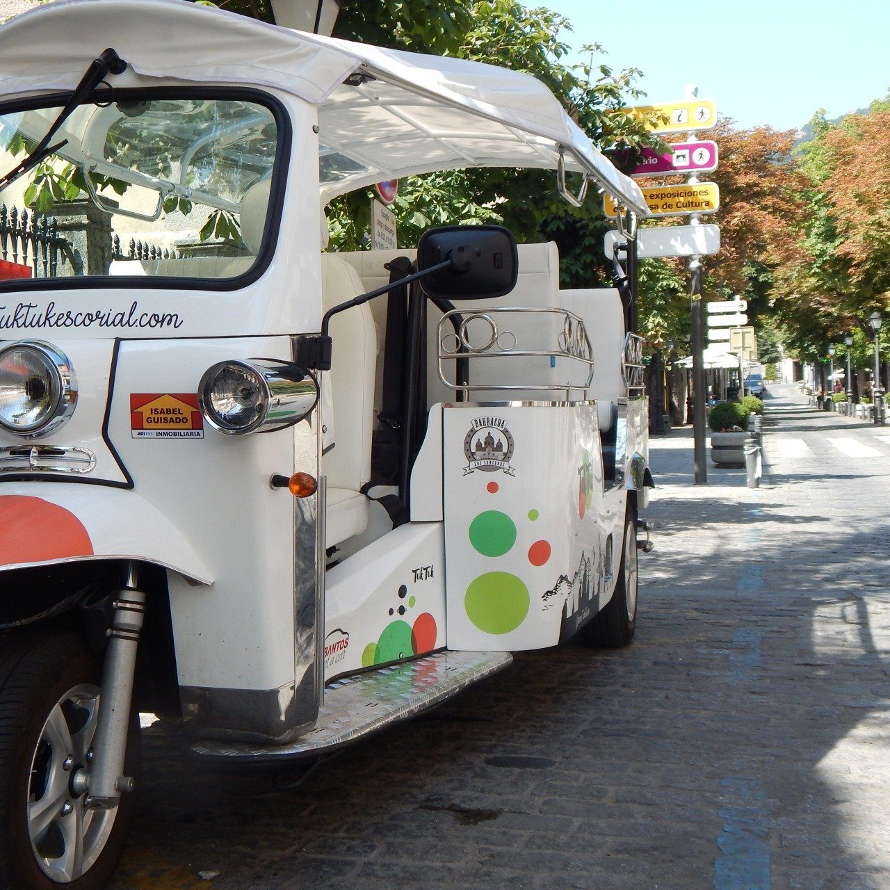 tour-en-tuk-tuk-por-el-escorial