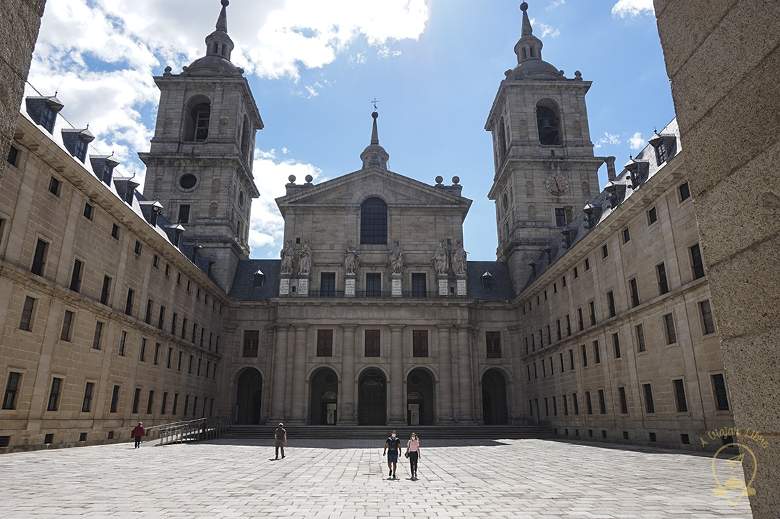 Patio_de_los_Reyes_ Escorial
