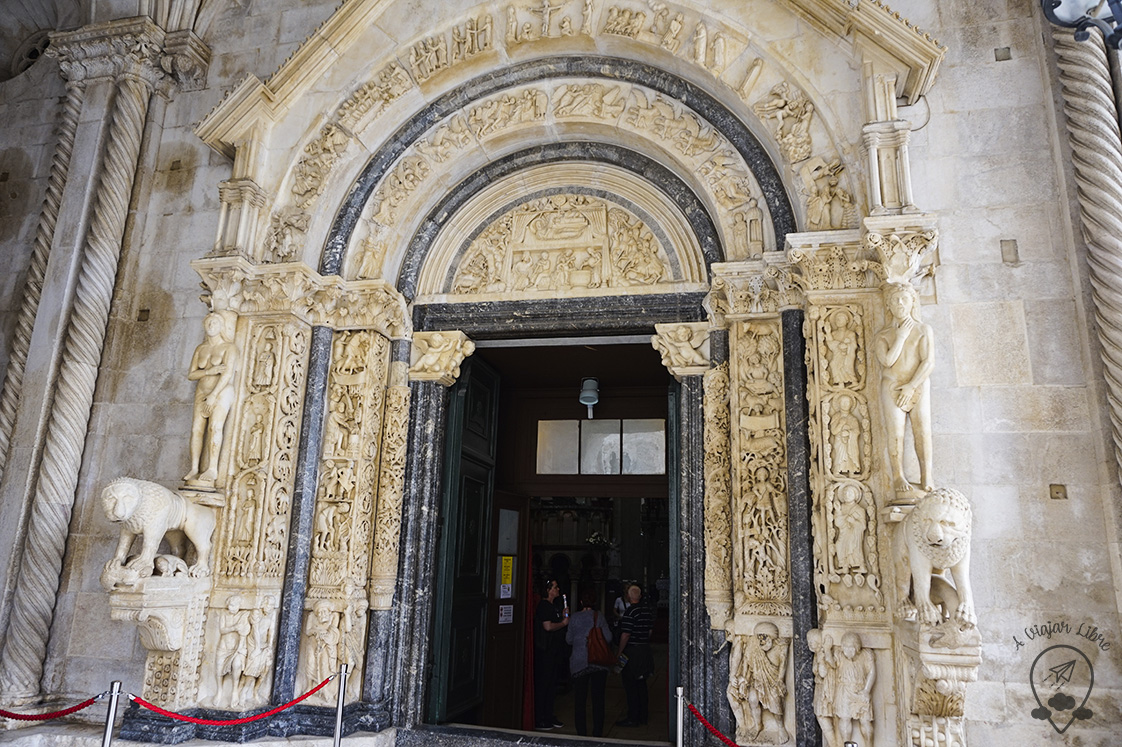 Cathedral_entrance_Trogir_Croatia
