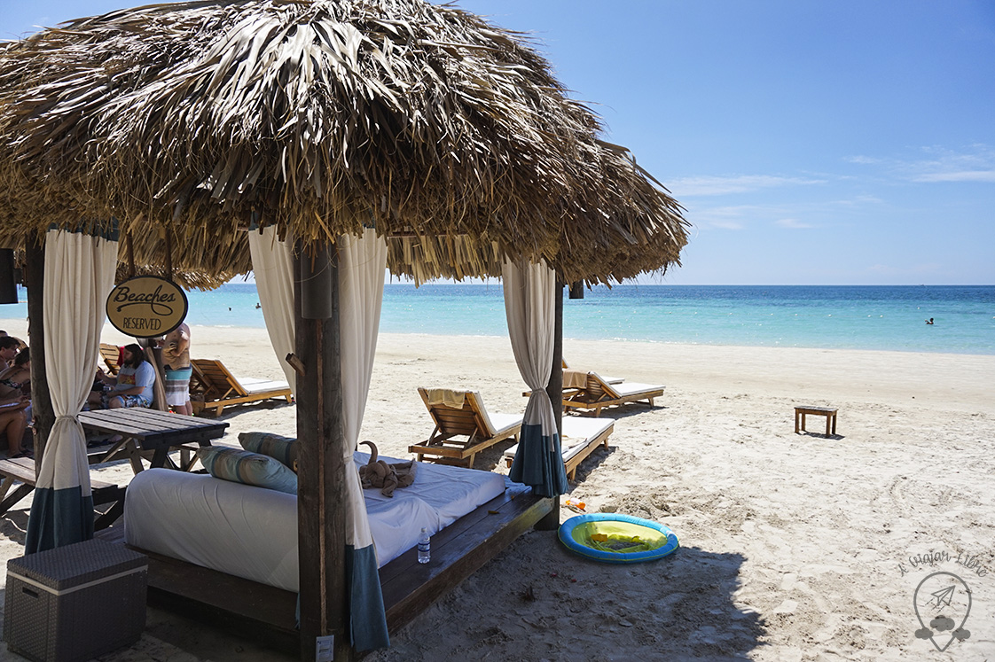 hug_chillout_seven-mile_beach_Jamaica