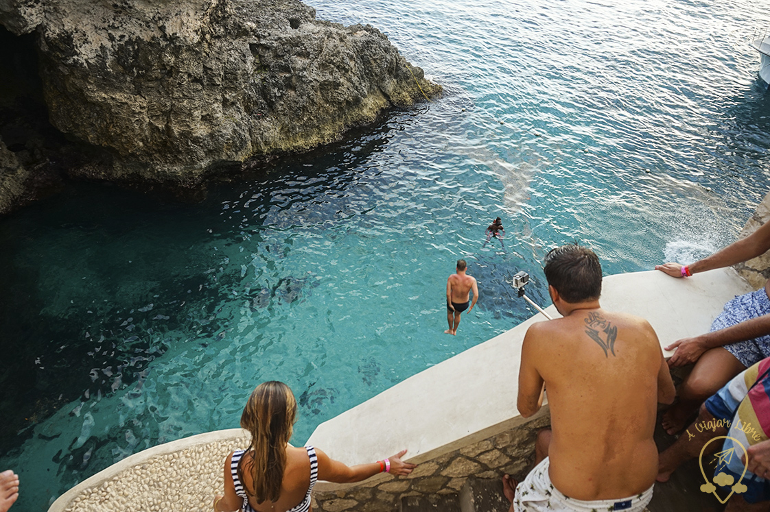 Salto_al_agua_Ricks_Cafe_Jamaica Salto_al_agua_Ricks_Cafe_Jamaica